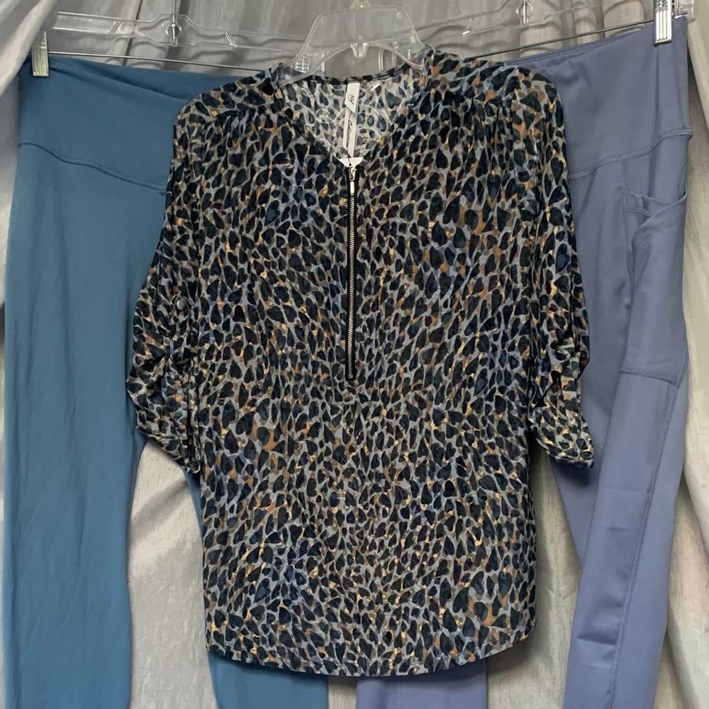 NY Collection Blue Leopard Zip-Front Blouse with Tan and Black Accents
